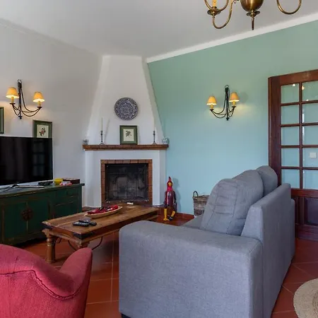 Cozy Algarve With Vineyard View Near Beaches * Porches (Algarve)