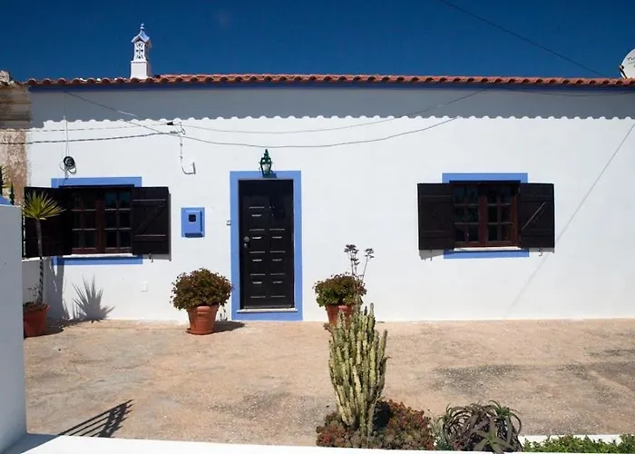 Cozy Algarve With Vineyard View Near Beaches Willa Porches (Algarve)