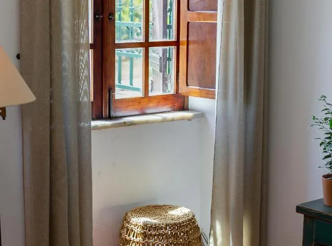 Cozy Algarve With Vineyard View Near Beaches * Porches (Algarve)