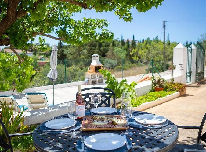 Cozy Algarve With Vineyard View Near Beaches Willa Porches (Algarve)